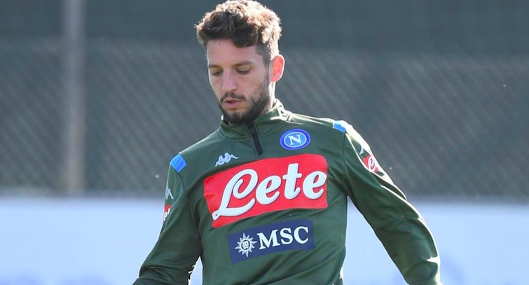 Gazzetta: Mertens doveva firmare il rinnovo proprio ieri Gazzetta: Mertens doveva firmare il rinnovo proprio ieri
