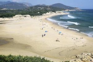 Campania, riaprono spiagge e stabilimenti balneari item-thumbnail