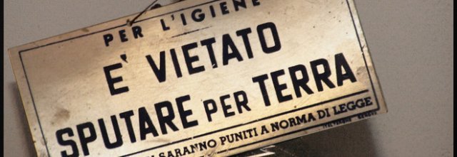 Vietato sputare e festeggiare i gol abbracciandosi, così sarà la Premier sanificata Vietato sputare e festeggiare i gol abbracciandosi, così sarà la Premier sanificata