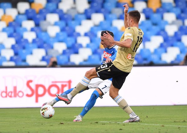Per il Cies il giro palla del Napoli è migliore di quello della Juventus (e delle squadre italiane in genere) Per il Cies il giro palla del Napoli è migliore di quello della Juventus (e delle squadre italiane in genere)