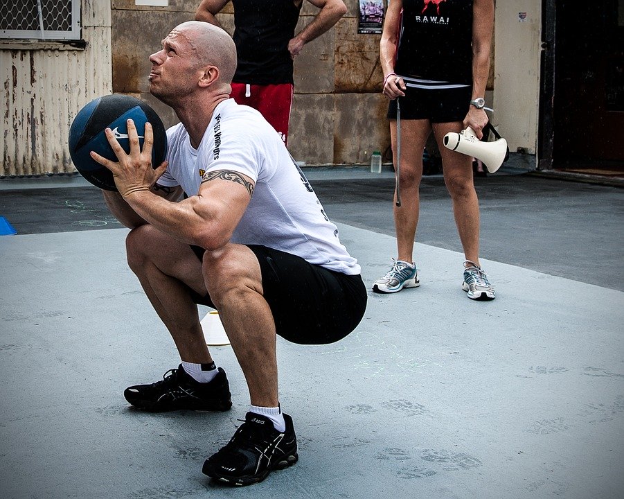 L’inventore del CrossFit è un razzista, e il marchio da 4 miliardi perde sponsor e atleti L’inventore del CrossFit è un razzista, e il marchio da 4 miliardi perde sponsor e atleti