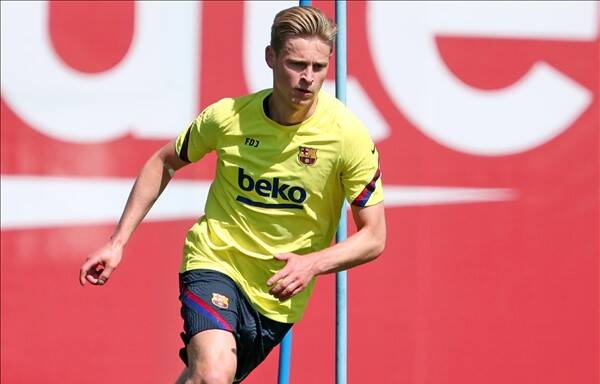 De Jong è il De Ligt del Barcellona: tanti soldi per l’Ajax, ma attese fin qui tradite