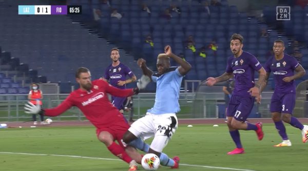 Polemiche rigore Lazio-Fiorentina, per la Gazzetta “Il rigore ci può stare”