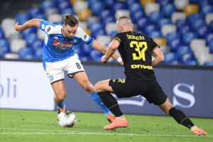 Il Mattino: non è escluso che Fabian rinnovi con il Napoli item-thumbnail