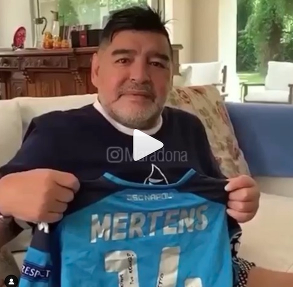 Maradona ricoverato a La Plata: “problemi neurologici”