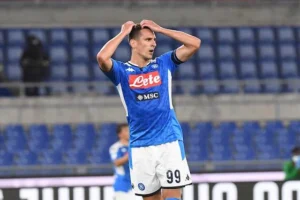 Milik non va agli Europei Juve