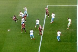 Torino-Lazio, Massa punisce Immobile che non s’è amputato il braccio: rigore e 1-0 (VIDEO) item-thumbnail