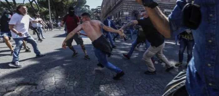 Manifestazione ultras a Roma
