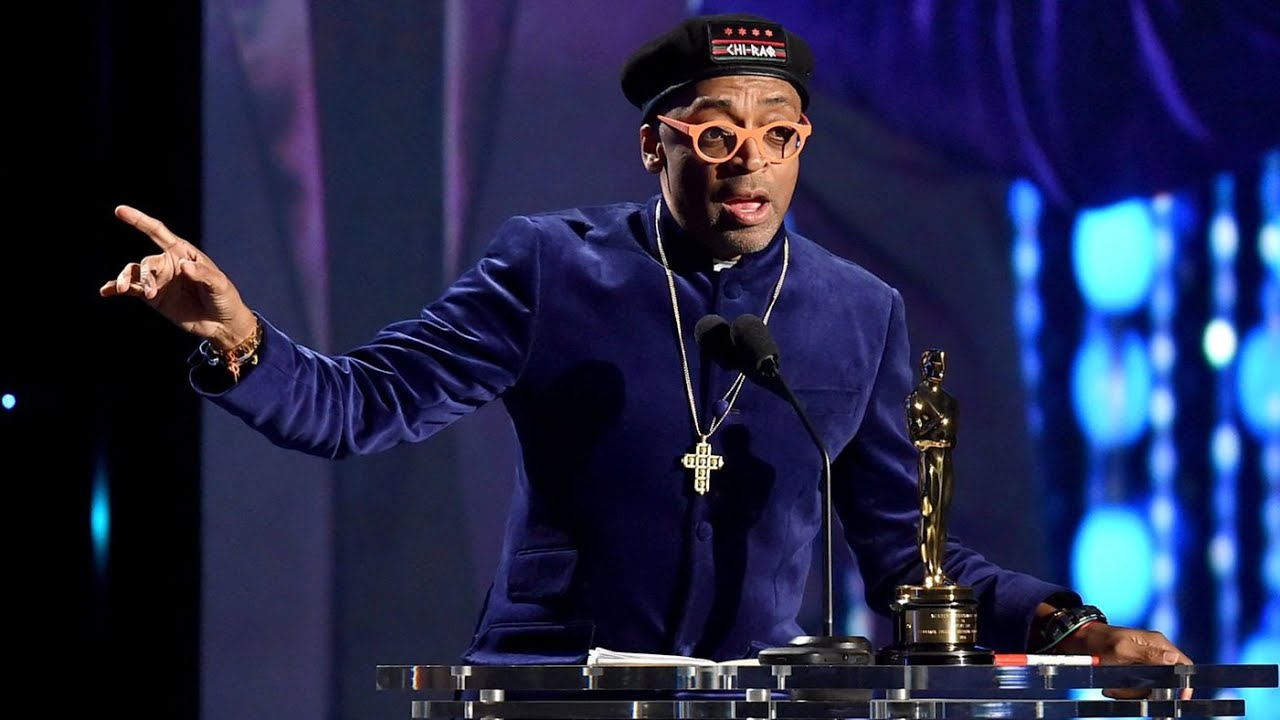 Spike Lee: «George Floyd? Finalmente tanti bianchi americani dicono ‘Fuck this shit’, bisogna cambiare» Spike Lee: «George Floyd? Finalmente tanti bianchi americani dicono ‘Fuck this shit’, bisogna cambiare»