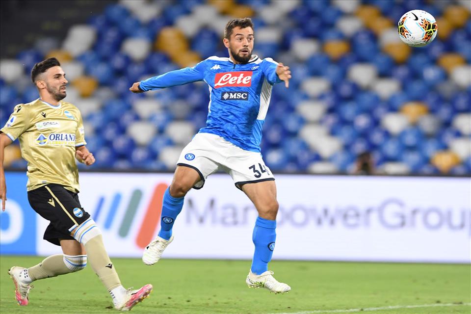 Il Napoli fissa il prezzo per la cessione di Younes: 10 milioni