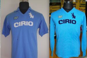 Quando i colori degli sponsor non cozzavano con quelli del Napoli item-thumbnail