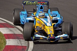 Alonso operato con successo
