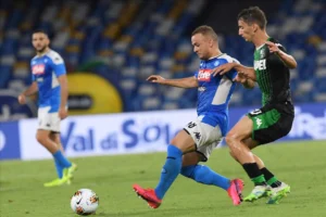 il VAR salva il Napoli