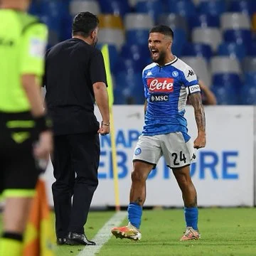 l'abbraccio tra insigne e gattuso