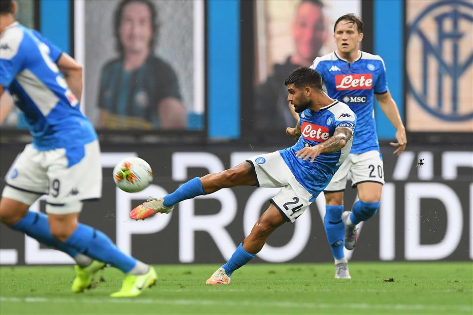 Inter-Napoli 2-0, pagelle / Il Napoli gioca e ricama, ma non segna