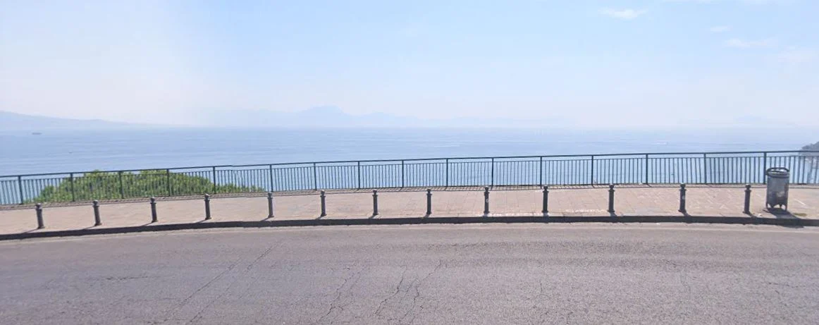 via petrarca
