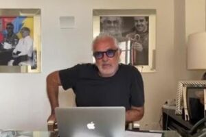 Briatore, è polemica sul ricovero: ha pagato per non essere portato nel reparto Covid? item-thumbnail