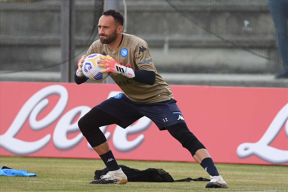 Napoli, ancora lavoro in palestra per Osimhen e Ospina