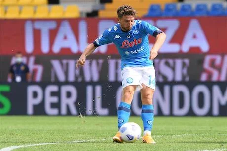 Mertens a caccia di gol