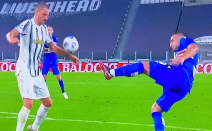 mani di Bonucci