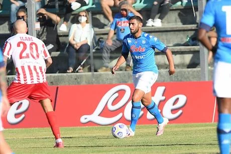 il napoli pensa ad una buonuscita per houlam