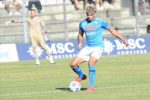 Napoli, report allenamento: trauma contusivo alla gamba per Malcuit item-thumbnail