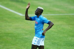 Osimhen accende la luce, Gattuso passa al 4-4-2 e il Napoli vince 2-0 a Parma item-thumbnail