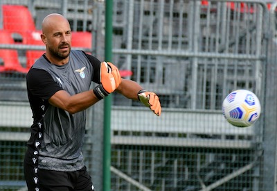Reina conquista la Lazio: “Un allenatore in campo, comanda la difesa” Reina conquista la Lazio: “Un allenatore in campo, comanda la difesa”