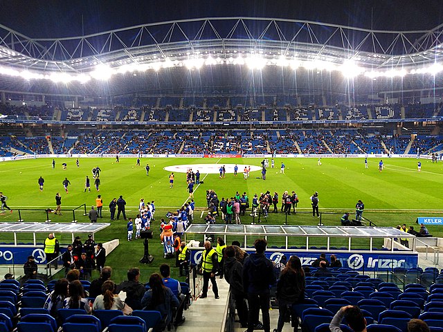 La Real Sociedad chiude l’Anoeta: “Situazione grave, col Napoli niente pubblico”