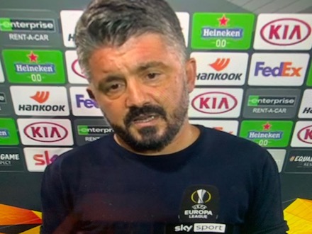 Gattuso sul rinnovo: «Lasciamo stare, appena ne parlo non ne vinco più una» Gattuso sul rinnovo: «Lasciamo stare, appena ne parlo non ne vinco più una»