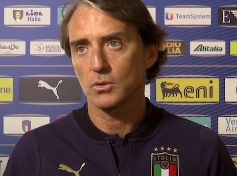 Mancini: “Pirlo? Le difficoltà sono normali all’inizio. Pensavo che il Milan si fermasse prima”