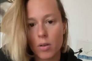 Polemiche su Federica Pellegrini (positiva) che esce. Si difende: «Autorizzata dall’Asl» item-thumbnail