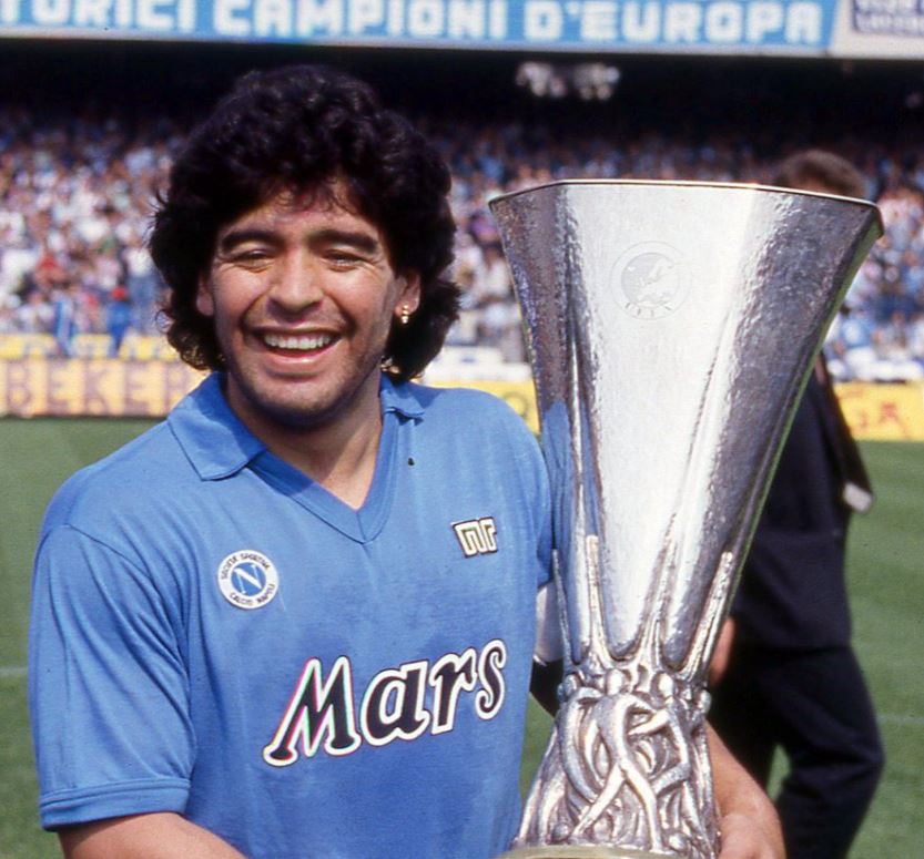 Fabian: “Diego sarai sempre l’eroe di questa città” Fabian: “Diego sarai sempre l’eroe di questa città”