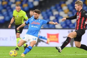 Mertens sta bene con la spalla