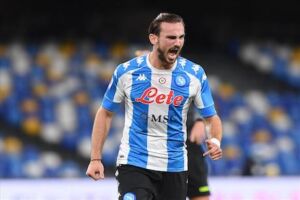 Alvino: Napoli-Fiorentina potrebbe slittare di qualche ora item-thumbnail