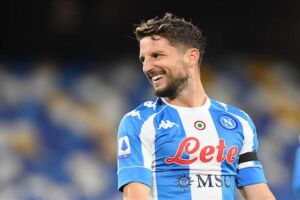Gazzetta: Mertens titolare contro la Fiorentina al posto di Petagna item-thumbnail