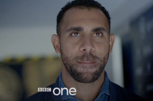 Ferdinand: «Dopo nove anni, sono riuscito a raccontare gli insulti razzisti ricevuti da John Terry» Ferdinand: «Dopo nove anni, sono riuscito a raccontare gli insulti razzisti ricevuti da John Terry»