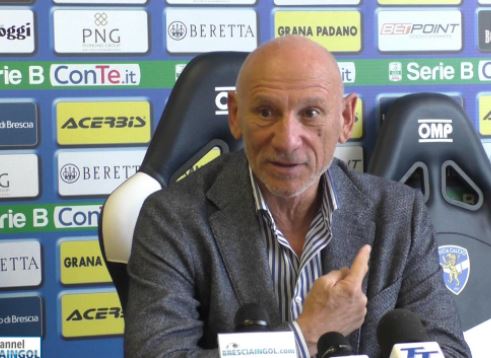 Gigi Cagni: «Non ci sono più educatori. Anche nel calcio tiriamo su una generazione di eterni ragazzini» Gigi Cagni: «Non ci sono più educatori. Anche nel calcio tiriamo su una generazione di eterni ragazzini»