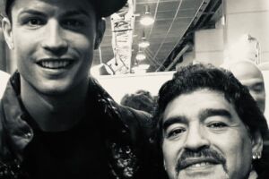 Maradona era un eroe che potevi toccare. Ora Ronaldo e soci esistono sui social item-thumbnail