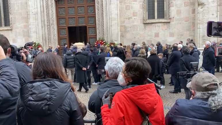 Paolo Rossi, i funerali al duomo di Vicenza