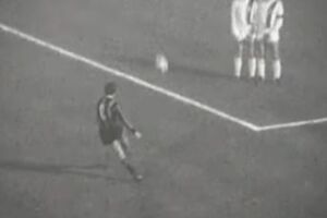 Bellugi: «Perdere la gamba del gol al Borussia mi ha fatto girare le balle, senza offesa per l’altra gamba» item-thumbnail