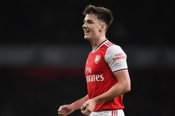 Gazzetta: Giuntoli studia anche Kieran Tierney per la fascia del Napoli Gazzetta: Giuntoli studia anche Kieran Tierney per la fascia del Napoli