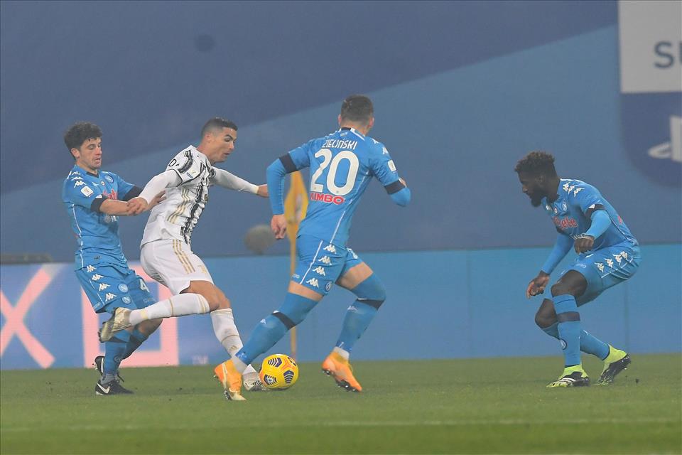 Stampa: La Juve l’ha giocata, il Napoli meno Stampa: La Juve l’ha giocata, il Napoli meno