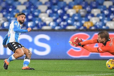 I 29 tiri del Napoli hanno prodotto appena 3 parate complicate del portiere dello Spezia