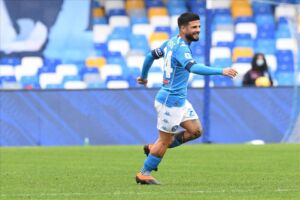 Il Napoli: è il momento che il popolo napoletano stringa Lorenzo in un abbraccio item-thumbnail