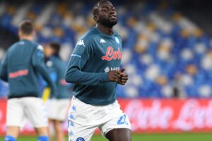 Il Napoli prova a rovinarsi la vita anche con l’Empoli, alla fine vince 3-2 item-thumbnail