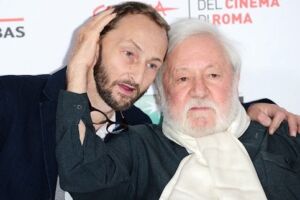 Il figlio di Paolo Villaggio: «Ho odiato San Patrignano ma mio figlio tossico lo porterei da Muccioli» item-thumbnail