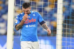 Politano il Napoli giocherà con 3-4-1-2