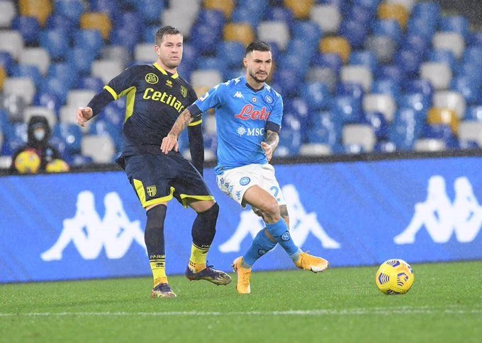 il napoli è apparso stanchissimo