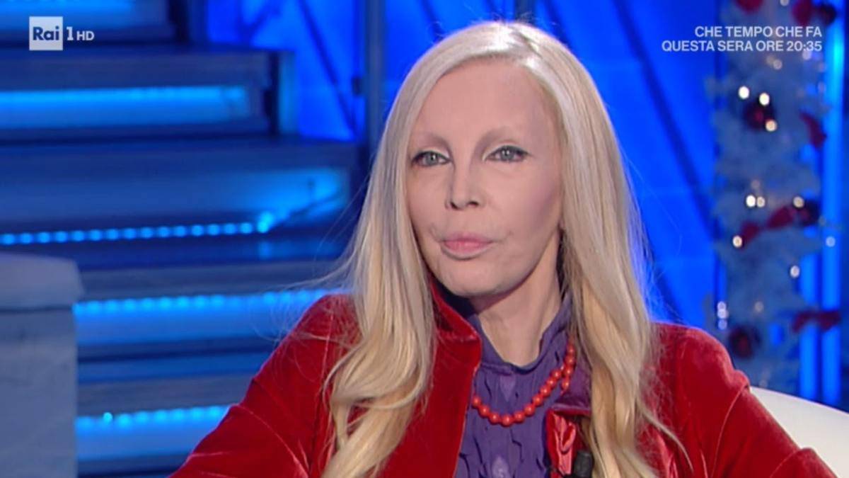 Patty Pravo: «Non ho mai voluto sposarmi, l’ho fatto per non far mancare nulla ai miei compagni» Patty Pravo: «Non ho mai voluto sposarmi, l’ho fatto per non far mancare nulla ai miei compagni»